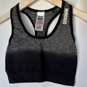 Gymshark Women’s Black & Gray Gradient Padded Sports Bra, Small